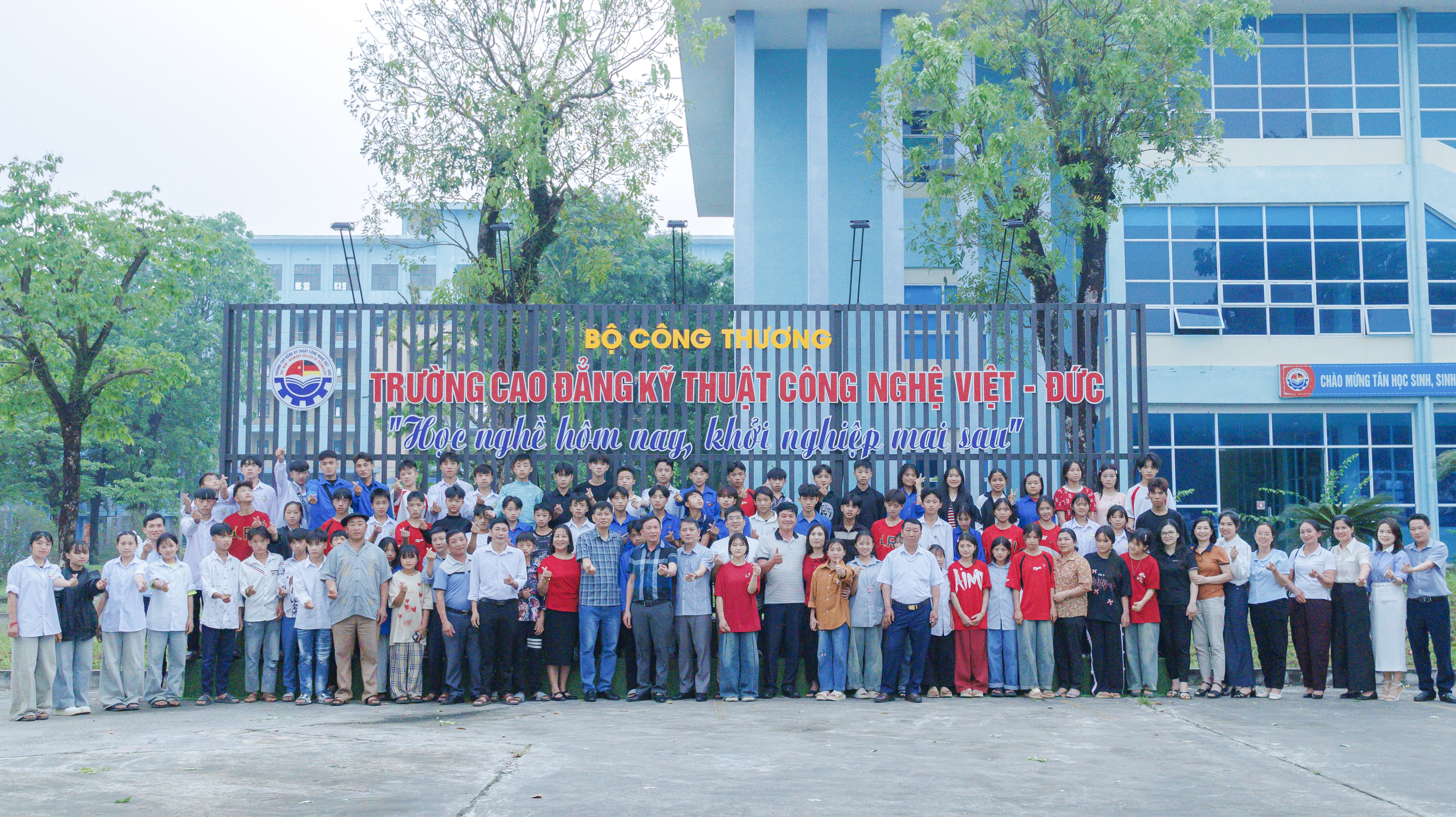 VCTECH – ĐÓN ĐOÀN CÔNG TÁC XÃ KHÂU VAI THAM QUAN, TRẢI NGHIỆM VÀ KHẢO SÁT THỰC TẾ TẠI NHÀ TRƯỜNG